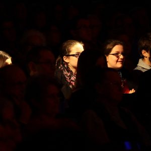 Zjury Jeune En Salle